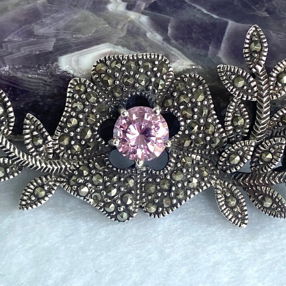 VTG Sterling Silver 925 Marcasite & Round Pink CZ Flower Leaf Foliage Brooch - Picture 6 of 16
